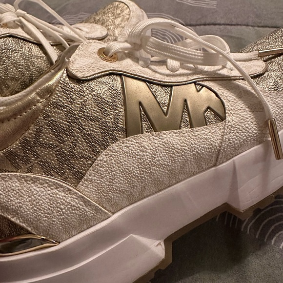 Michael Kors sneakers - Picture 8 of 8